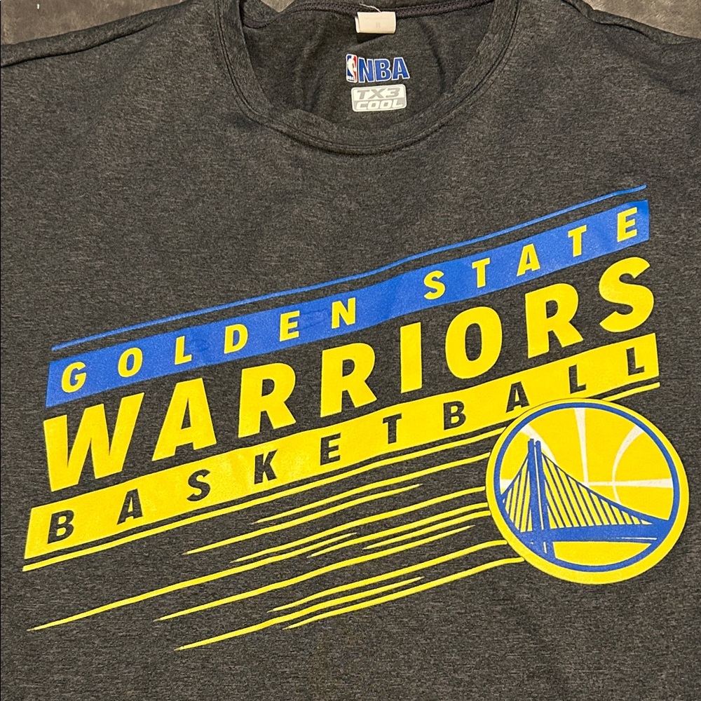 NBA Warriors Charcoal Tee with Yellow and Blue Graphic